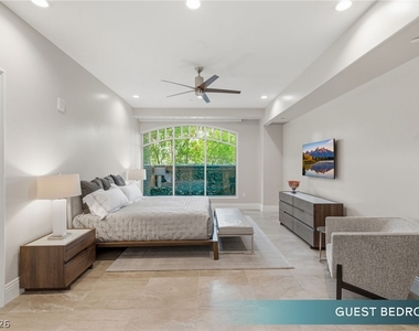 9101 Alta Drive - Photo Thumbnail 11