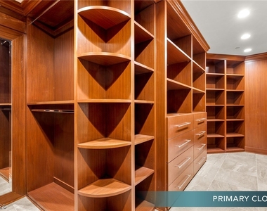 9101 Alta Drive - Photo Thumbnail 10