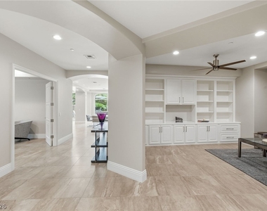9101 Alta Drive - Photo Thumbnail 30