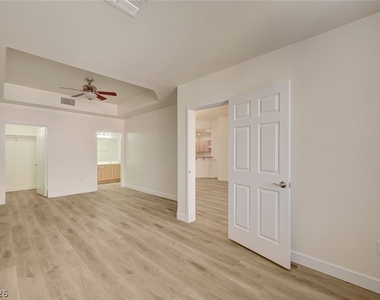 31 E Agate Avenue - Photo Thumbnail 14