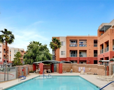 31 E Agate Avenue - Photo Thumbnail 32