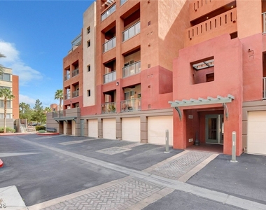 31 E Agate Avenue - Photo Thumbnail 2