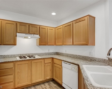 31 E Agate Avenue - Photo Thumbnail 15
