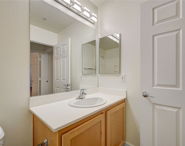 31 E Agate Avenue - Photo Thumbnail 26