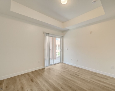 31 E Agate Avenue - Photo Thumbnail 23