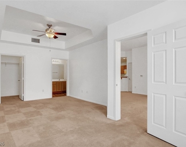 31 E Agate Avenue - Photo Thumbnail 18