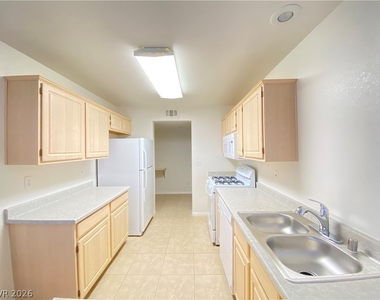 10171 Rocky Tree Street - Photo Thumbnail 10