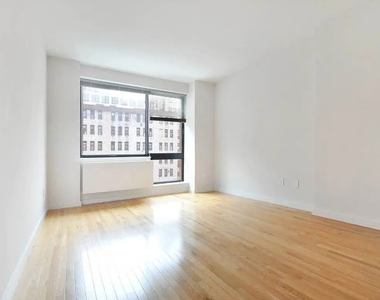 537 West 27th Street - Photo Thumbnail 1