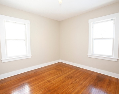 127 W Main Street - Photo Thumbnail 8