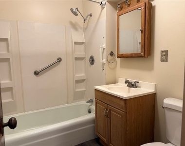 127 W Main Street - Photo Thumbnail 6