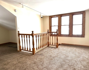 127 W Main Street - Photo Thumbnail 10