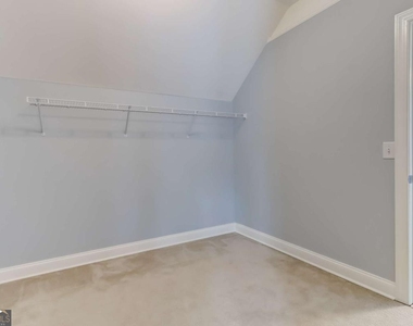 345 Chastain Street Se - Photo Thumbnail 17