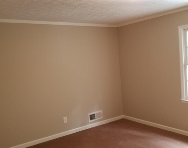 303 Cedar Creek Road - Photo Thumbnail 5