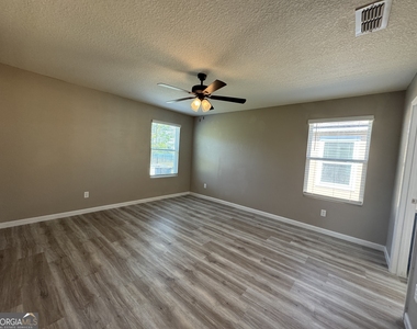 217 Brooklet Circle - Photo Thumbnail 16