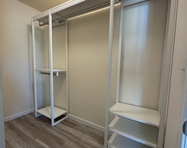 217 Brooklet Circle - Photo Thumbnail 19