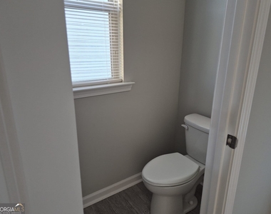 1506 Charcoal Ives Road - Photo Thumbnail 33