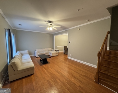 255 Oconee River Circle - Photo Thumbnail 6
