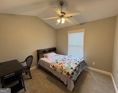 255 Oconee River Circle - Photo Thumbnail 13