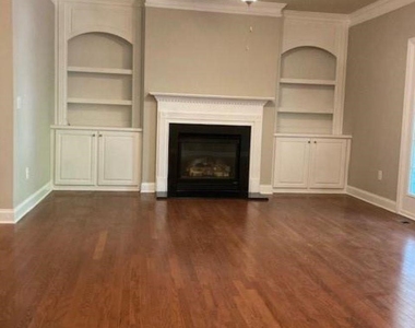12820 Doe Drive - Photo Thumbnail 13