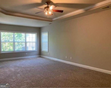 12820 Doe Drive - Photo Thumbnail 16