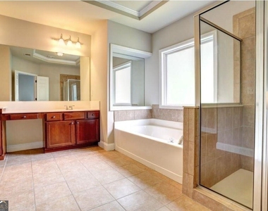 12820 Doe Drive - Photo Thumbnail 22