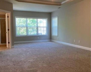 12820 Doe Drive - Photo Thumbnail 15