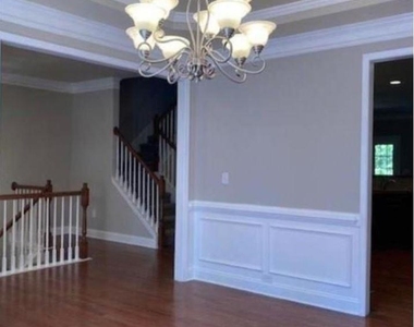 12820 Doe Drive - Photo Thumbnail 6