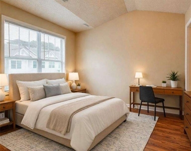 2837 Laurel Ridge Circle - Photo Thumbnail 9