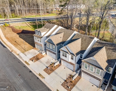 217 Whitetail Circle - Photo Thumbnail 2