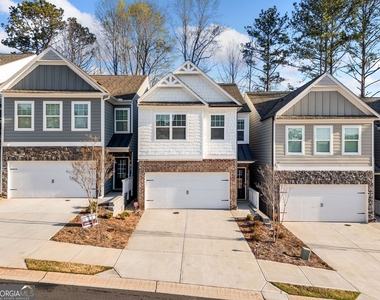 217 Whitetail Circle - Photo Thumbnail 1