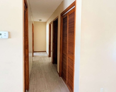 603 Plantation Village Drive - Photo Thumbnail 12