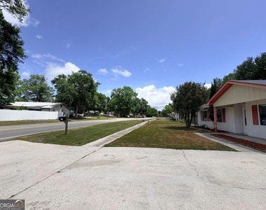 603 Plantation Village Drive - Photo Thumbnail 43