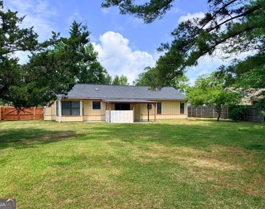 603 Plantation Village Drive - Photo Thumbnail 36