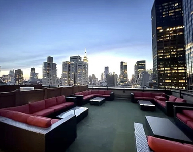 East 39th Street - Photo Thumbnail 9