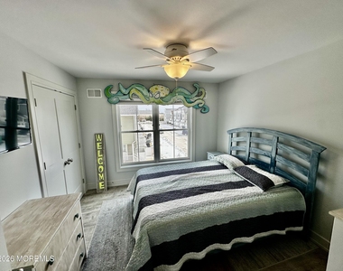 235 Sherman Avenue - Photo Thumbnail 15