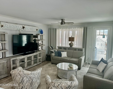 235 Sherman Avenue - Photo Thumbnail 24