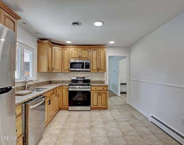 125 Beechwood Avenue - Photo Thumbnail 18