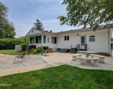 125 Beechwood Avenue - Photo Thumbnail 32