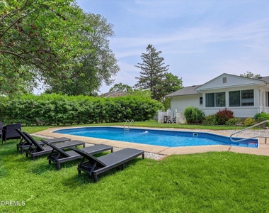 125 Beechwood Avenue - Photo Thumbnail 35