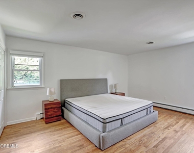 125 Beechwood Avenue - Photo Thumbnail 22
