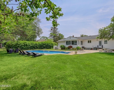 125 Beechwood Avenue - Photo Thumbnail 34