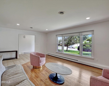 125 Beechwood Avenue - Photo Thumbnail 11