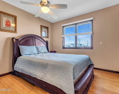 65 Grand Central Avenue - Photo Thumbnail 15