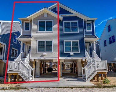 19 Cummins Street - Photo Thumbnail 1