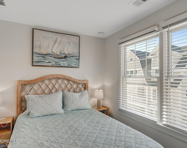 19 Cummins Street - Photo Thumbnail 22