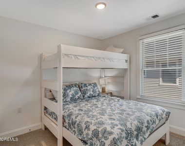 19 Cummins Street - Photo Thumbnail 25