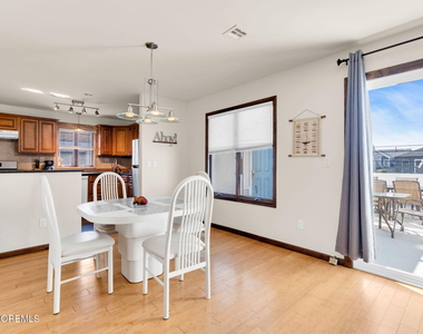 65 Grand Central Avenue - Photo Thumbnail 7