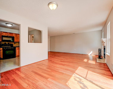 44 Mariners Cove - Photo Thumbnail 8