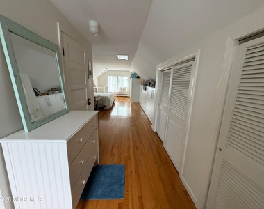 101 Osborne Avenue - Photo Thumbnail 20