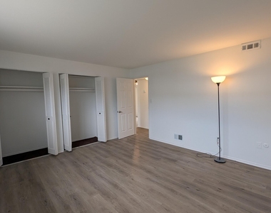 226 Sawmill Road - Photo Thumbnail 15